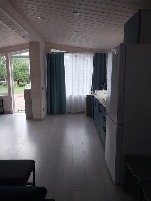 Современный дом с удобствами 1 линия озеро Селигер