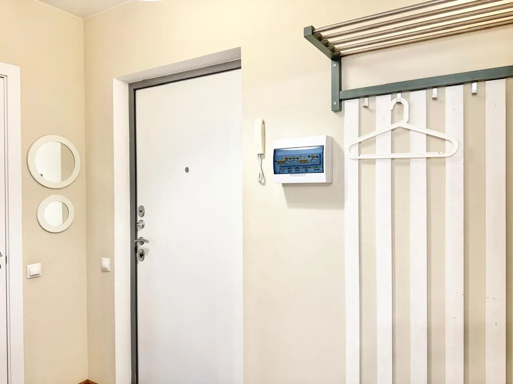 Светлая квартира с балконом