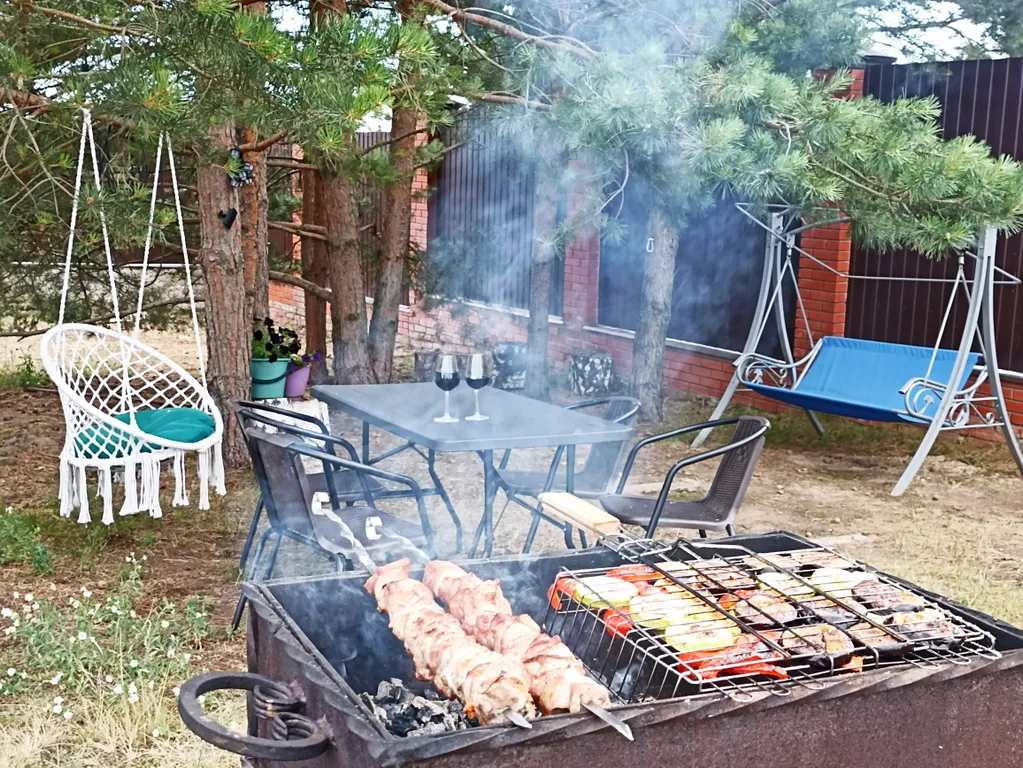 Уютный домик рядом с озером