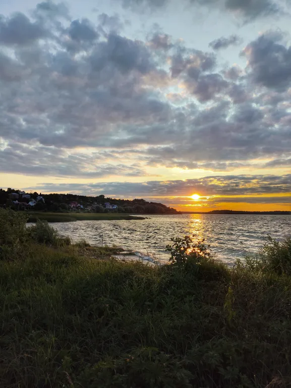 Дом с панорамным видом на реку и горнолыжку в 30 минутах от Казани