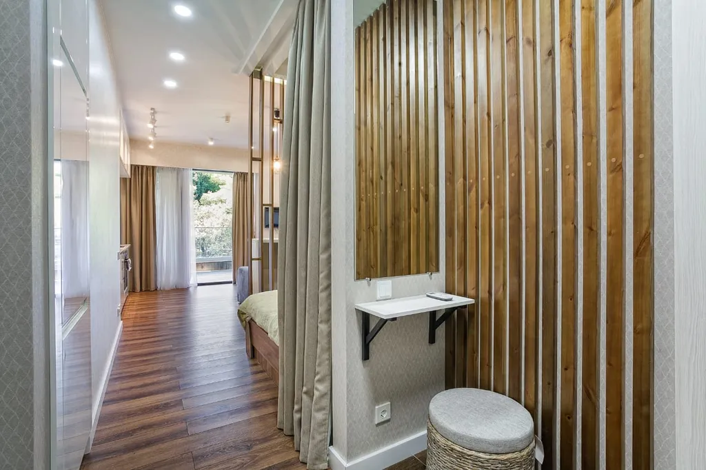 Студия с террасой вид на горы в Приморском парке