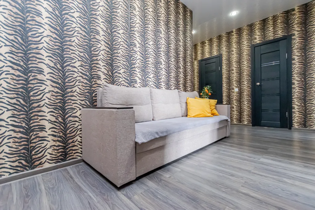 Уютная двухкомнатная квартира у Планеты