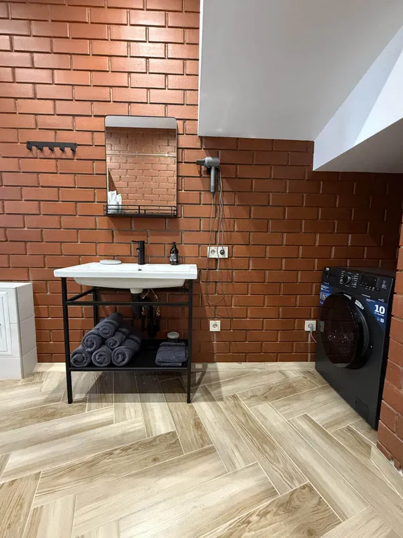 4-комнатный Дом