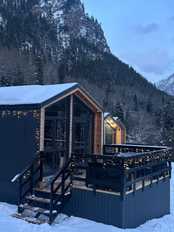 Коттедж Барнхаус с видом на горы и реку — Архыз