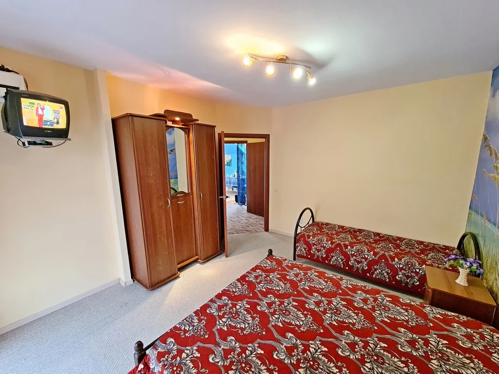 Коттедж у моря, детская площадка, бассейн,  костровая чаша, баттут.