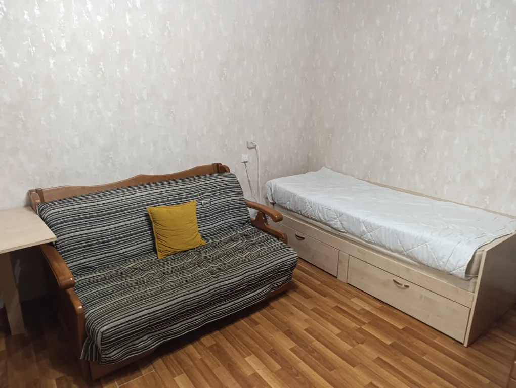 Трёхкомнатная часть дома в самом центре