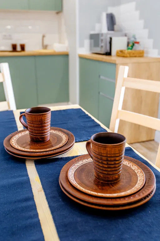 Весна для 6 гостей