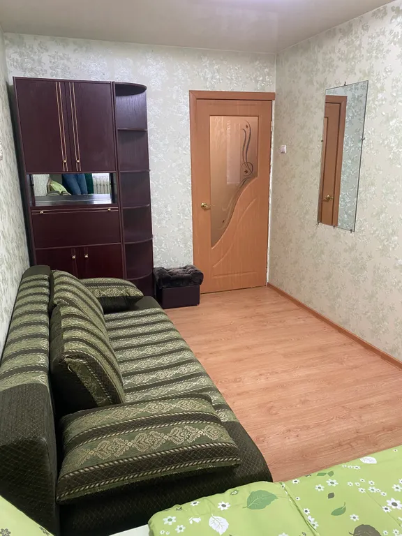 Квартира 3-комнатная квартира — Гатчина