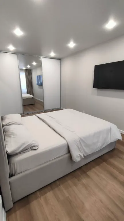 Крутая уютная современная квартира с новым дизайнерским ремонтом.