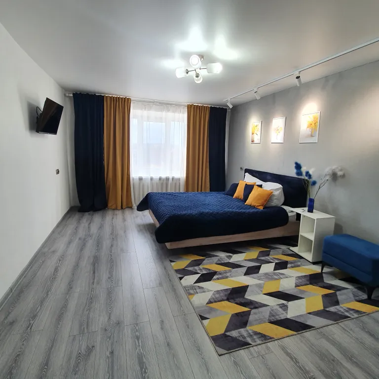 Уютная 2-комнатная квартира с раздельными спальнями в центре города