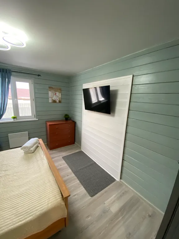 Загородный дом с 5 комнатами, зоной барбекю и баней