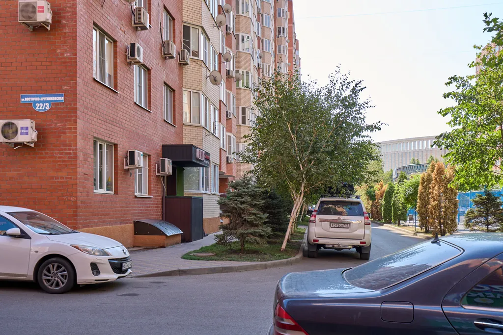 Квартира Просторная двухкомнатная квартира возле стадиона Краснодар — Краснодар