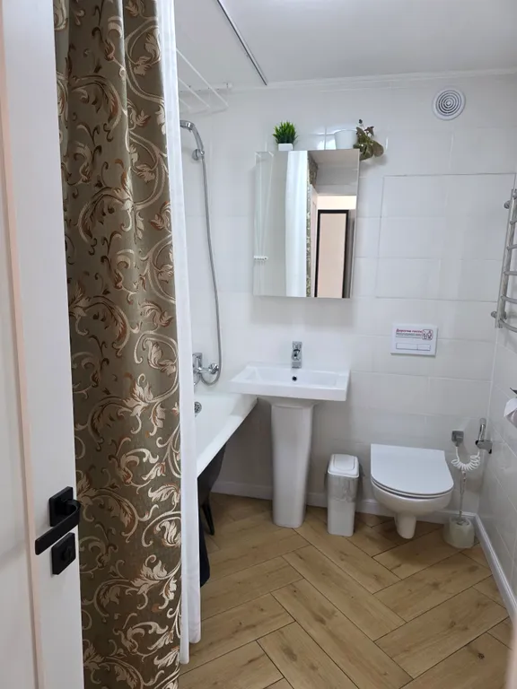 Уютный домик в тихом районе города