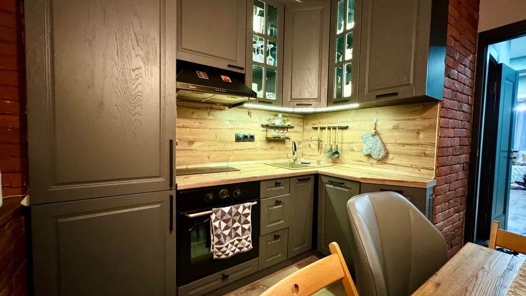 Уютная трешка в 10 минутах от Горного Воздуха