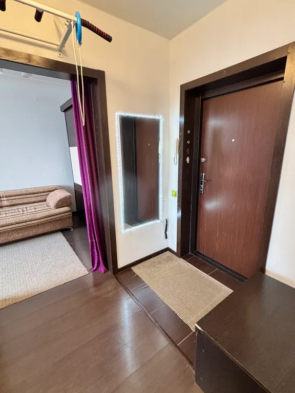 Солнечная студия с прекрасным видом на Ангару