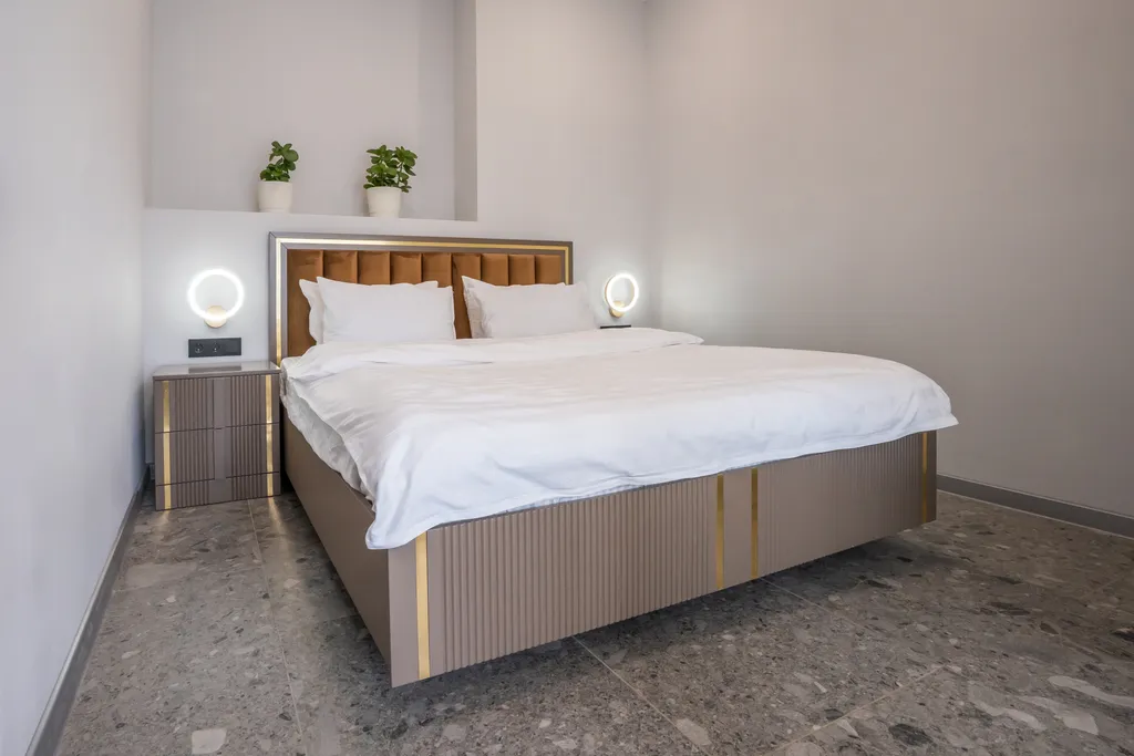 Парус Центральный пляж