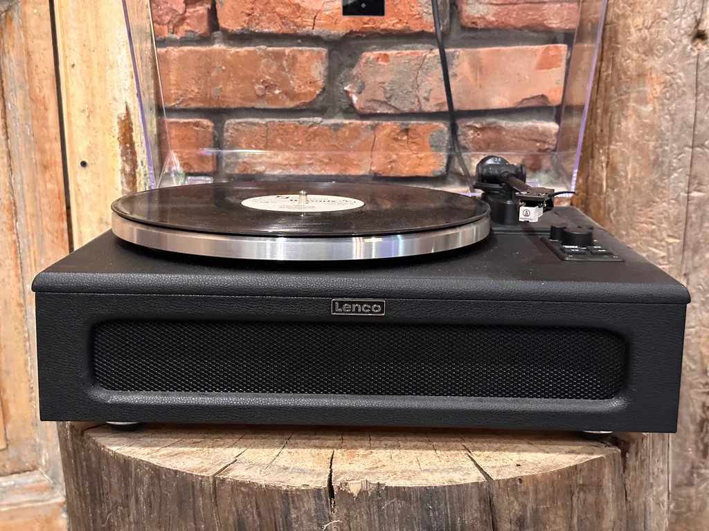 Дом Гнездо для семьи