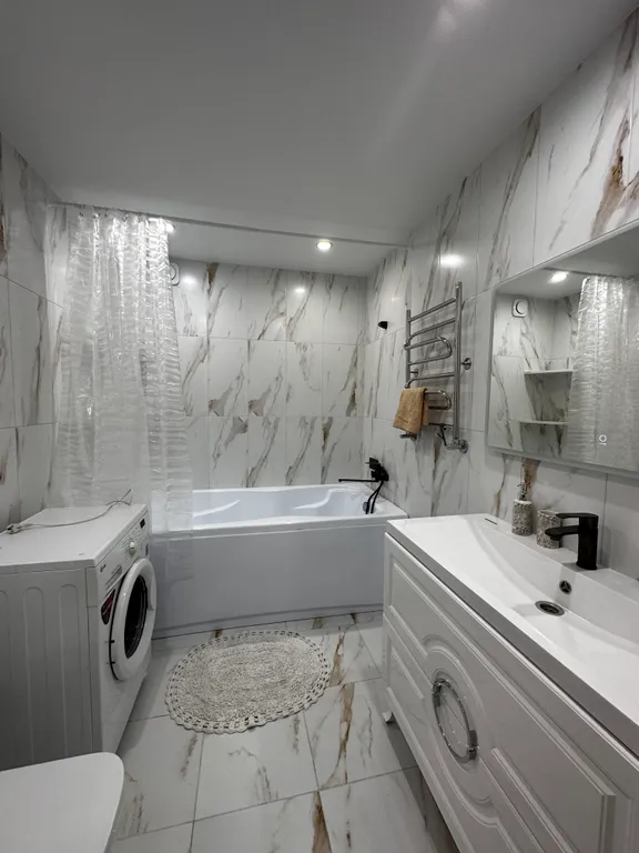 Шикарная квартира в районе озера