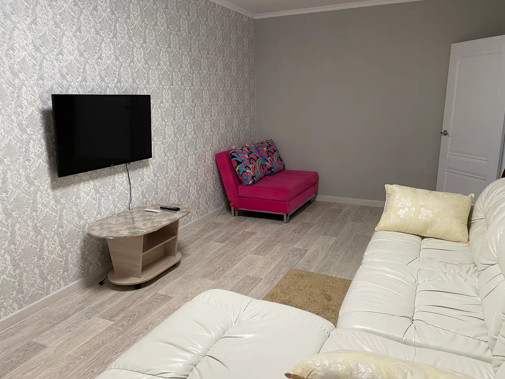 Светлая 2х комнатная квартира в центре