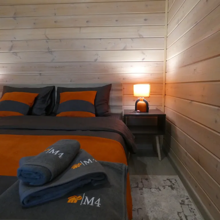 Коттедж Уютный четырёхместный Домик с двуспальной кроватью — аренда посуточно в Поповка