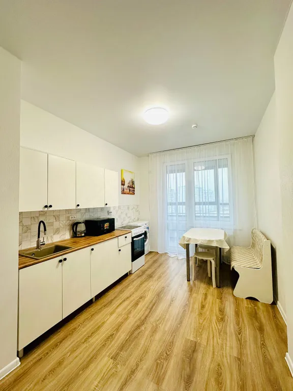 Уютная квартира в Новых Ватутинках — аренда посуточно в Десна