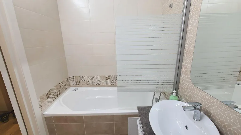 Уютная 1 комнатная квартира "Комфорт" класса рядом с "Заречной"