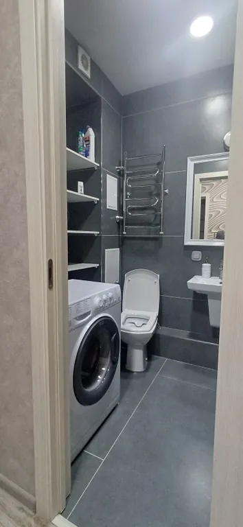 Уютная квартира в спальном районе города с видом на лес