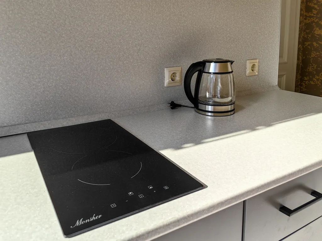 Апартаменты в светлых тонах с видом на горы