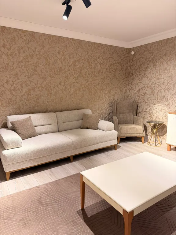 Семейная уютная квартира 10N