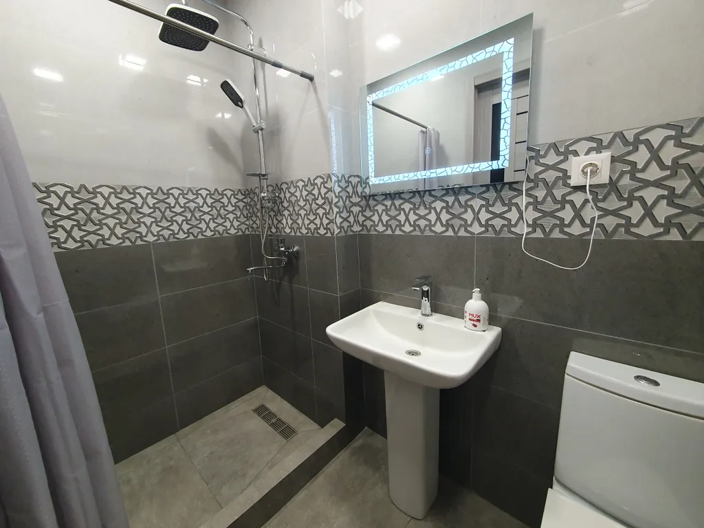 Уютная квартира с видом на горы и город