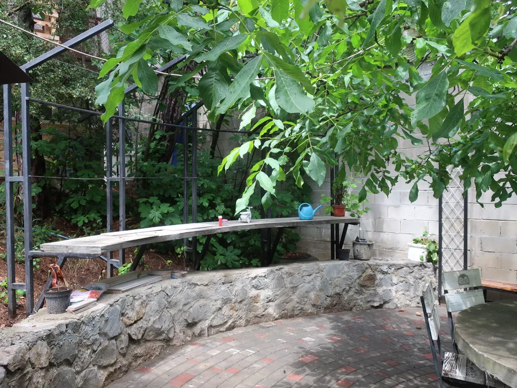 Студия Беш Чам