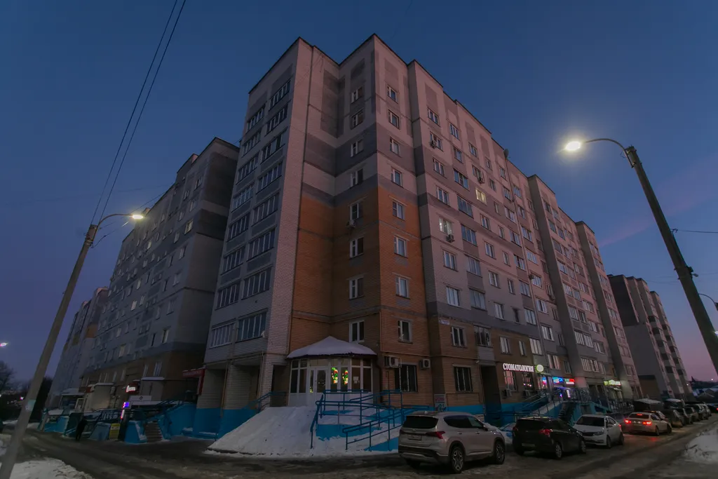 Апартамент возле Школы хоккея