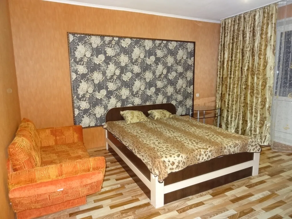 1-комнатная квартира рядом с ТРЦ Планета — аренда посуточно в Красноярск