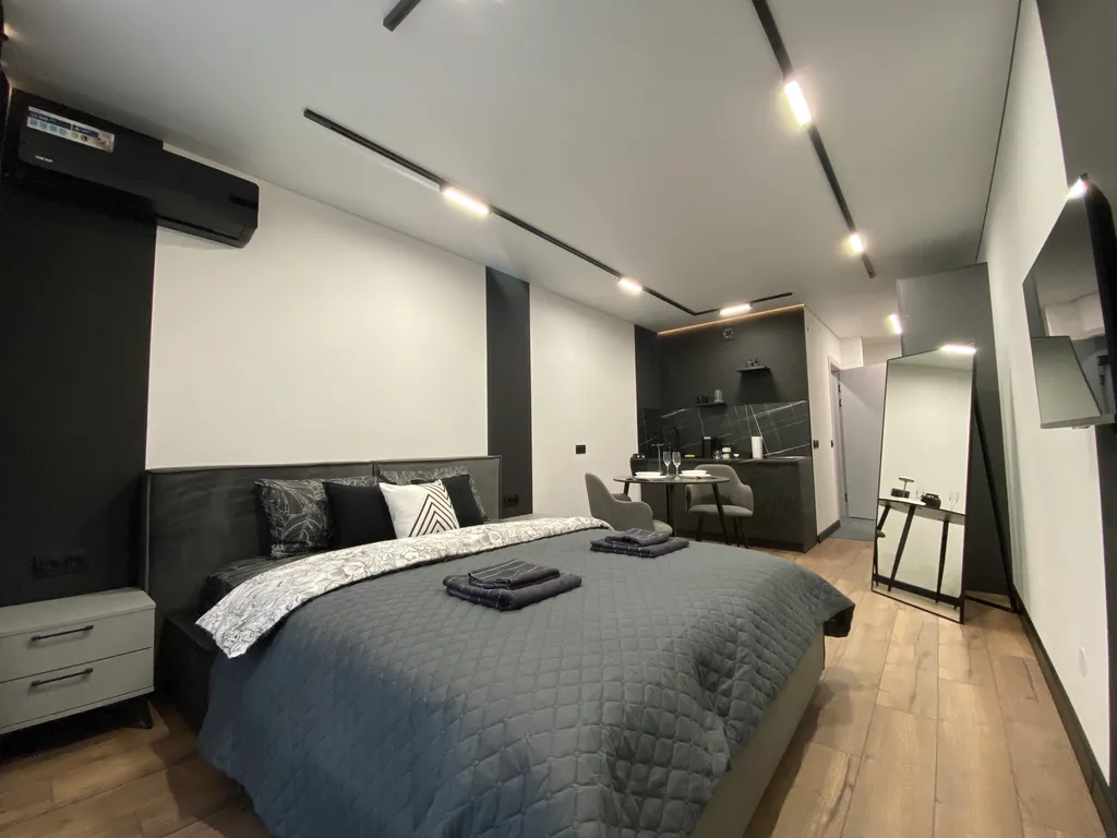 Квартира Стильная студия в центре — аренда посуточно в Ижевск