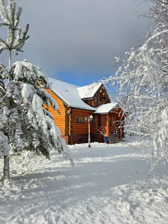 Комфортабельный 3-коттедж на 1 линии о.Селигер