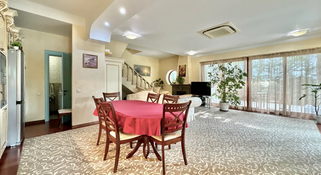 Коттедж Вилла возле Царской тропы в Нижней Ореанде — Ореанда