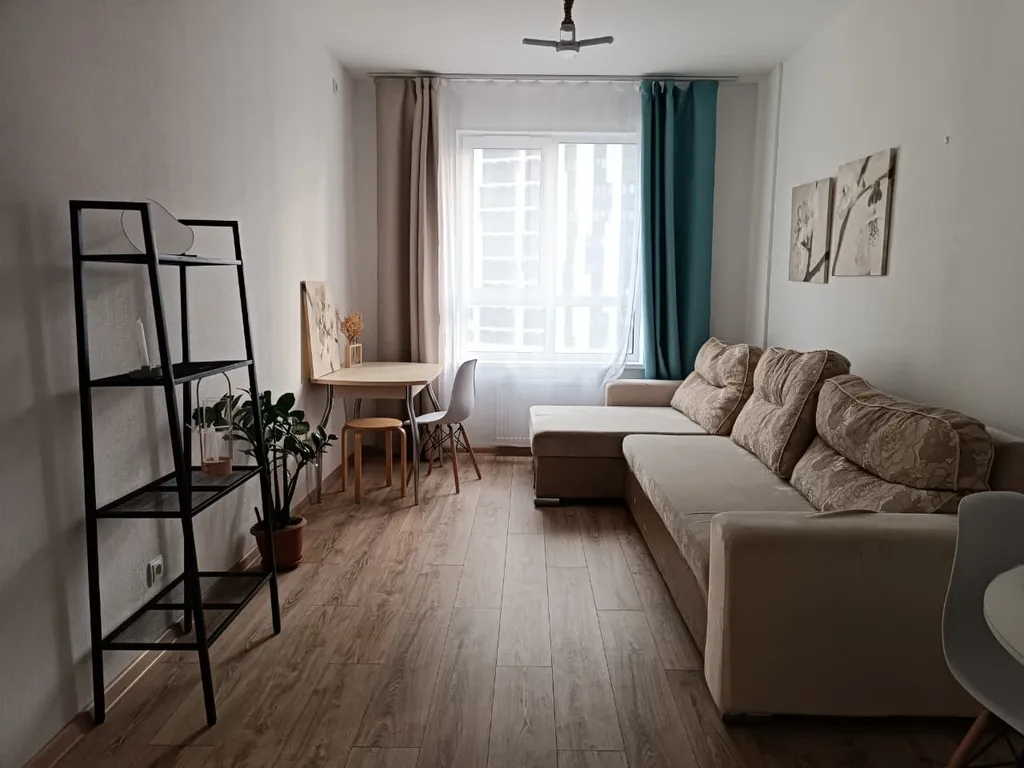 Двухкомнатная квартира возле озера и парка — аренда посуточно в Екатеринбург