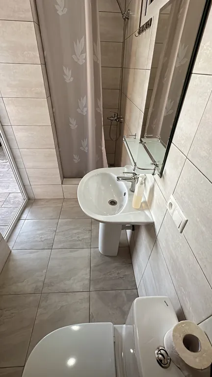 Домик в центре города под ключ