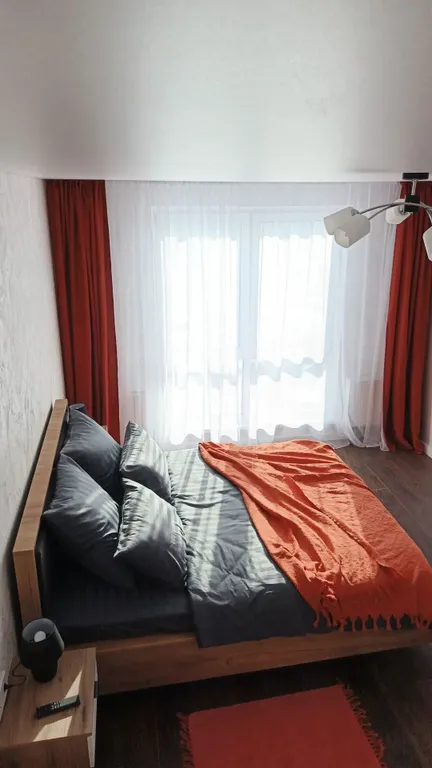 Уютная квартира рядом с мнтк и областной больницей