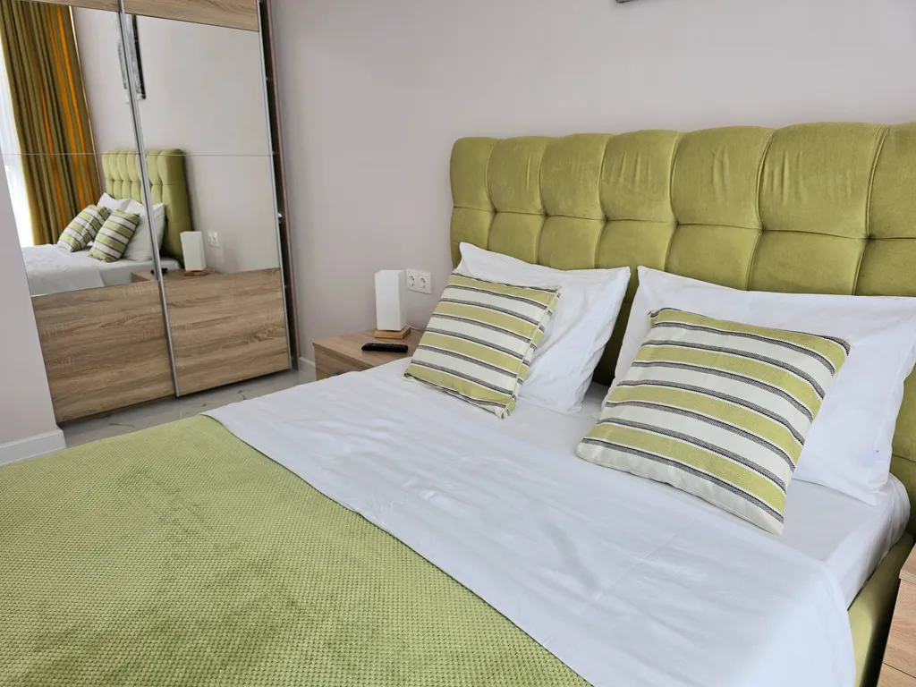 Квартира Апартаменты у моря — Сириус