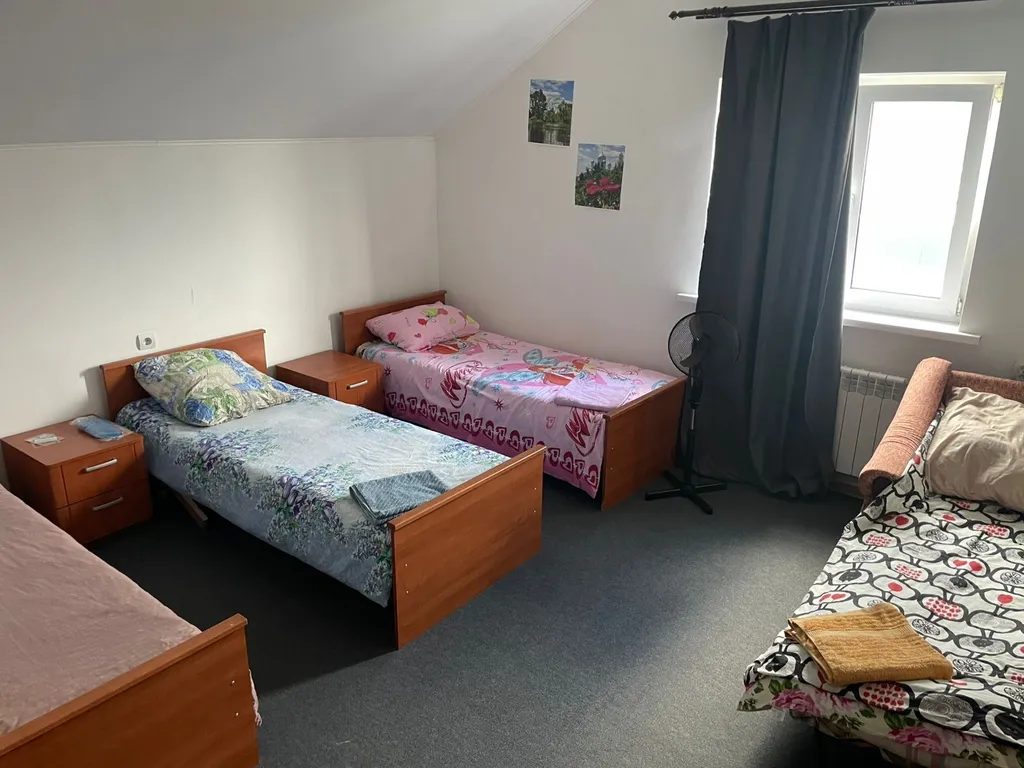 Комната на четверых