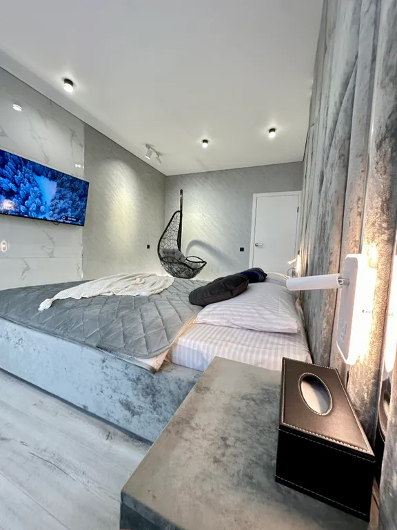 Апартаменты рядом со сквером