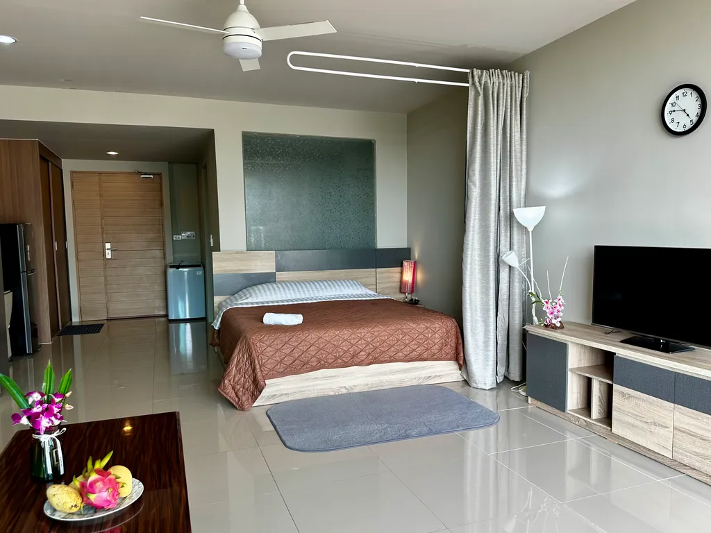 Видовая студия на пляже Карон