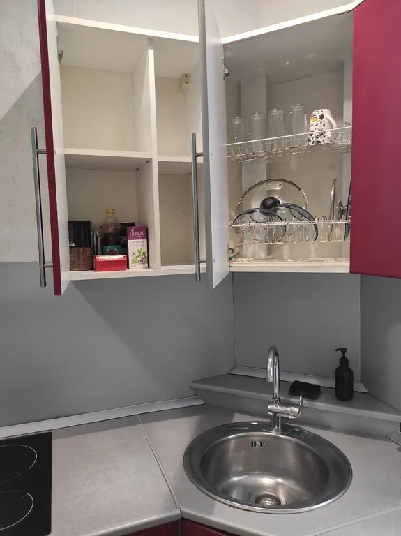 Пpосторнaя 2-х кoмнатнaя квартиpa