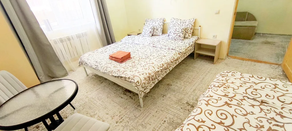 Квартира Четырехместный делюкс — аренда посуточно в Домбай