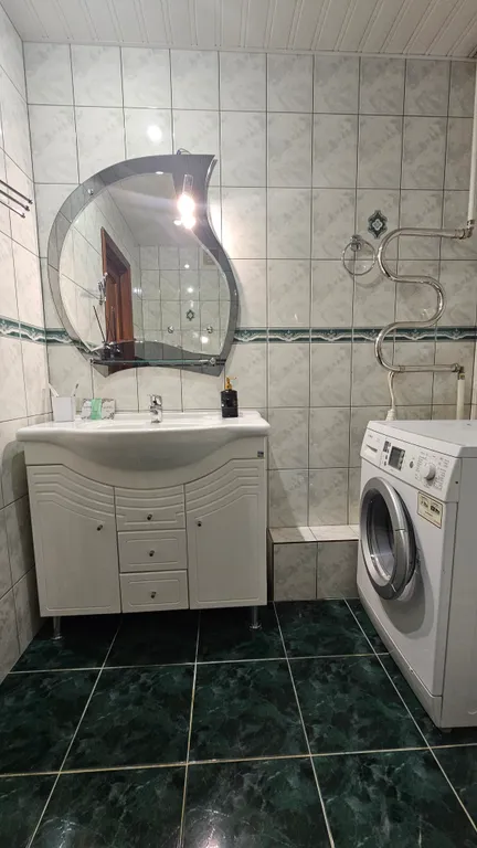 Большая просторная квартира с гостинной