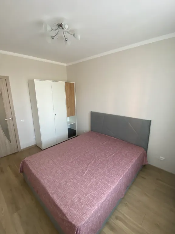 Квартира 2-комнатная Квартира — Пионерский