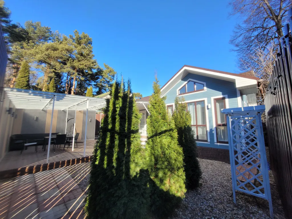 Коттедж Новый дом с огромной террасой и сауной на отдельной территории — Жаворонки