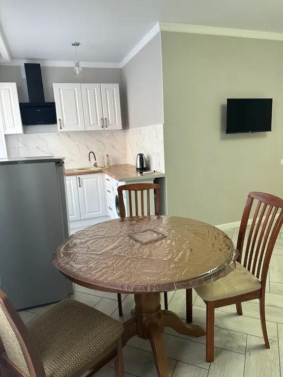 Квартира Квартира Новая уютная студия в центре у моря — Гагра