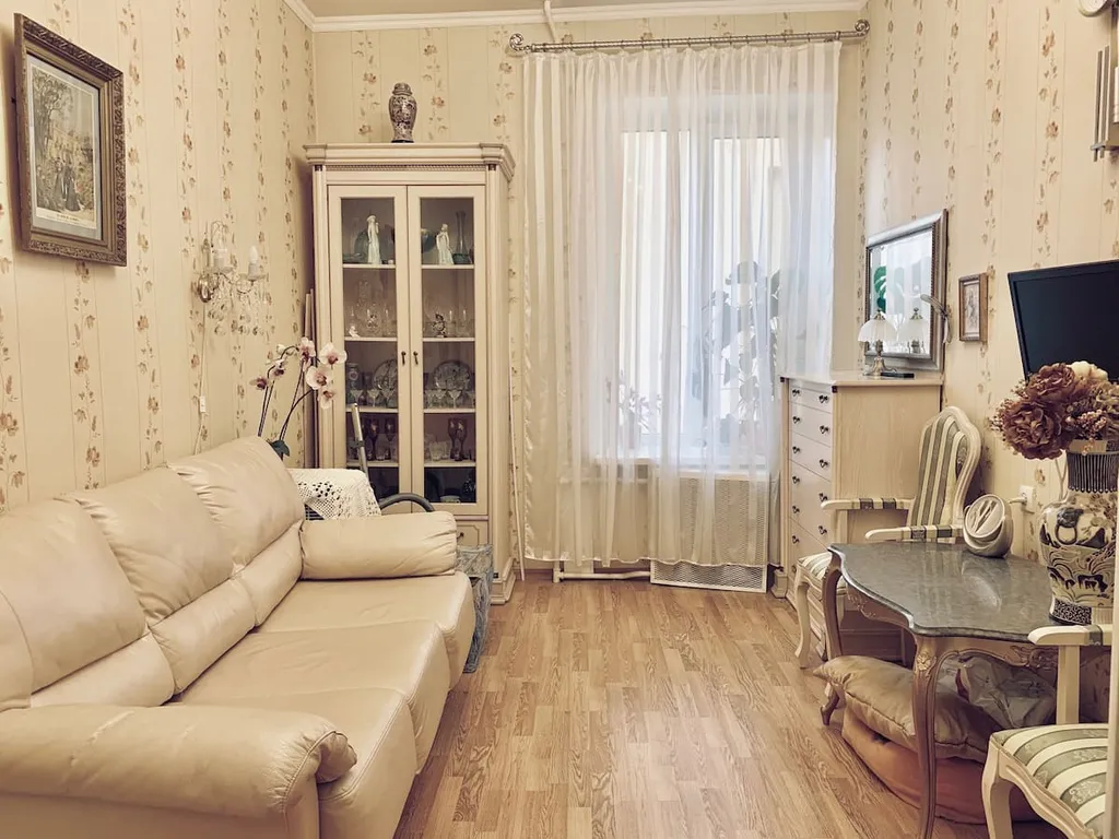 Квартира Ухоженная квартира с уникальной планировкой — Санкт-Петербург